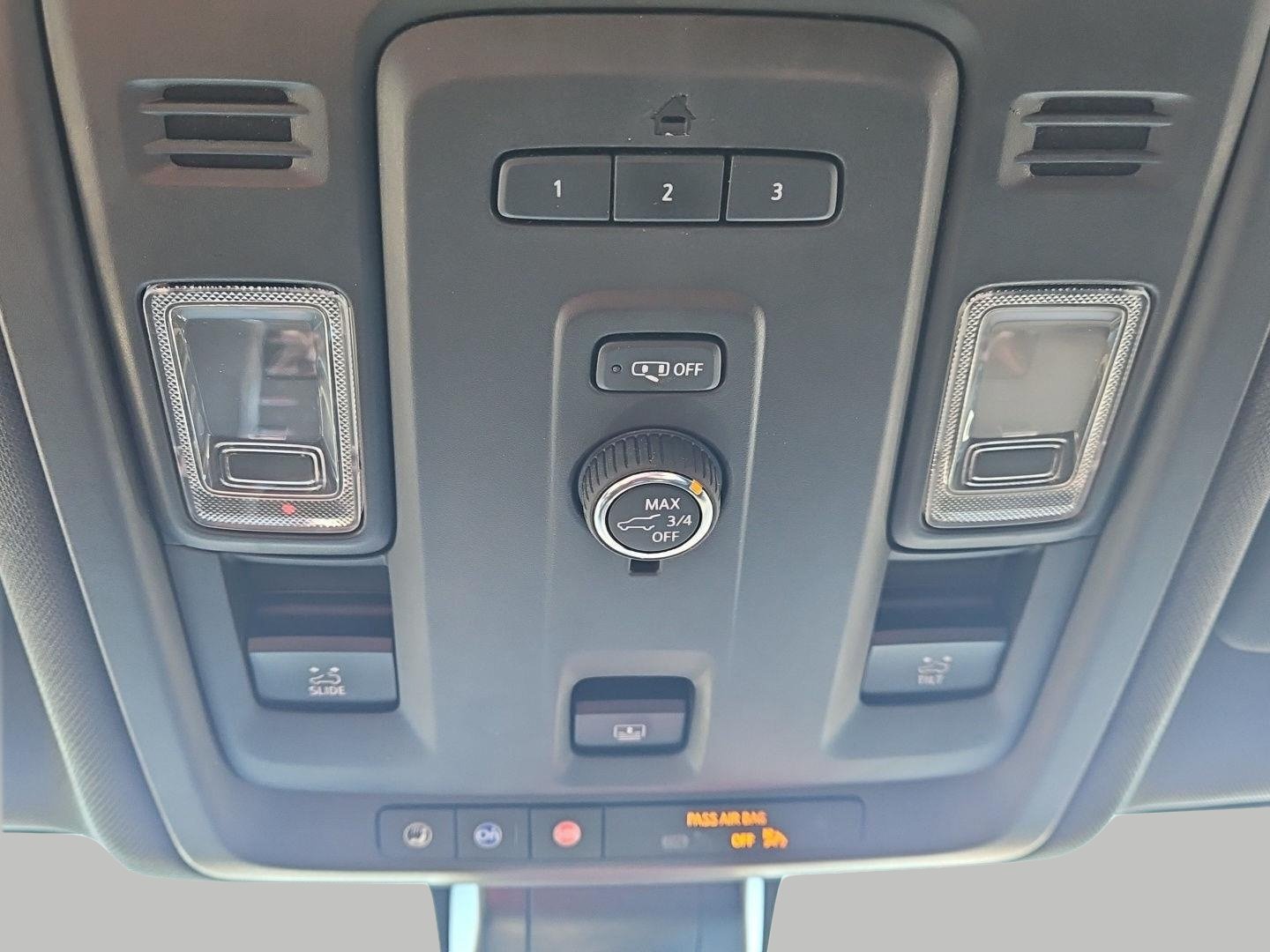 Used 2021 Chevrolet Suburban LT AWD/4WD image 28