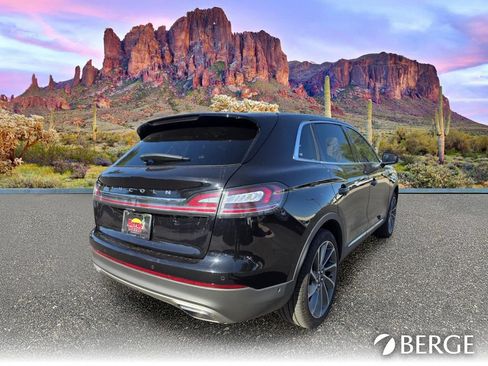 Used 2023 Lincoln Nautilus Reserve w/ Equipment Group 202A AWD/4WD image 8