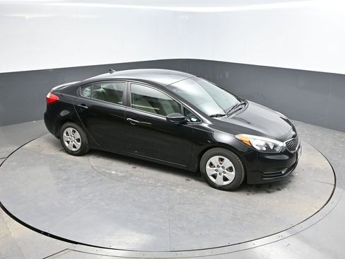 Used 2015 Kia Forte LX image 26