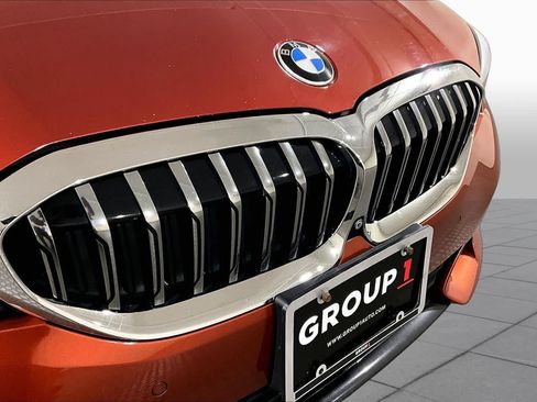 Used 2019 BMW 330i xDrive Sedan w/ Premium Package AWD/4WD image 31