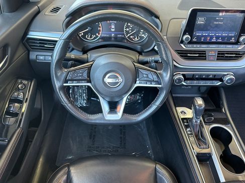 Certified 2024 Nissan Altima 2.5 SR FWD image 14