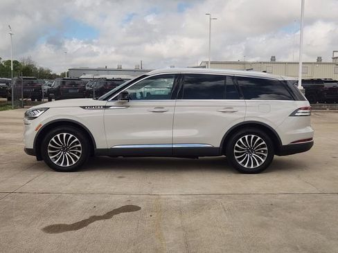 Used 2022 Lincoln Aviator Reserve w/ Elements Package Plus AWD/4WD image 4