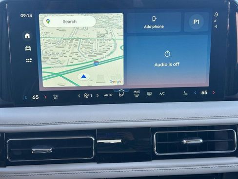 New 2026 Lincoln Aviator AWD image 24