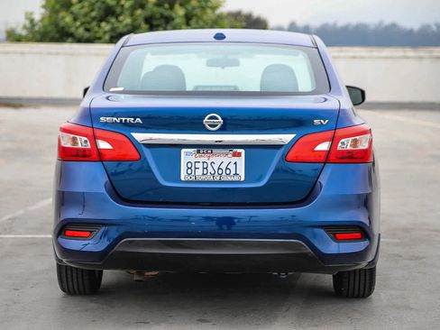 Used 2018 Nissan Sentra SV w/ Premium Package (P01) FWD image 6