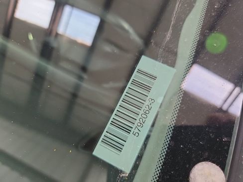Used 2025 Hyundai Kona SEL FWD image 6