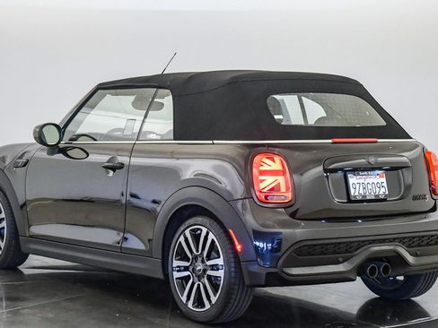 Certified 2023 MINI Cooper S FWD image 2