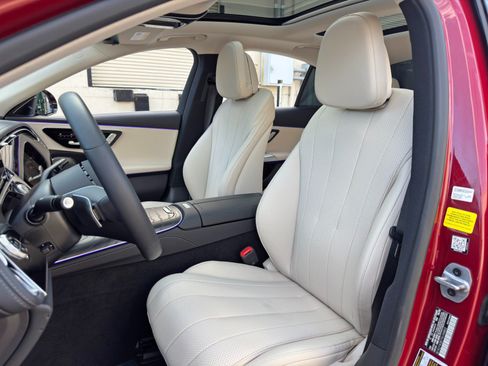 Used 2026 Mercedes-Benz E 350 Sedan image 45
