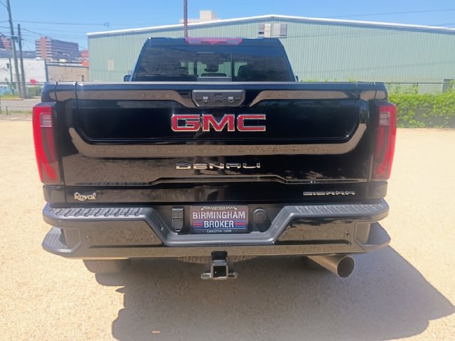 Used 2024 GMC Sierra 2500 Denali w/ Denali Reserve Package AWD/4WD image 10