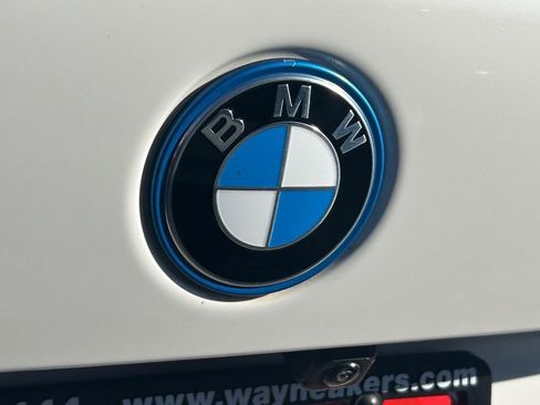 Used 2025 BMW X5 xDrive50e image 30