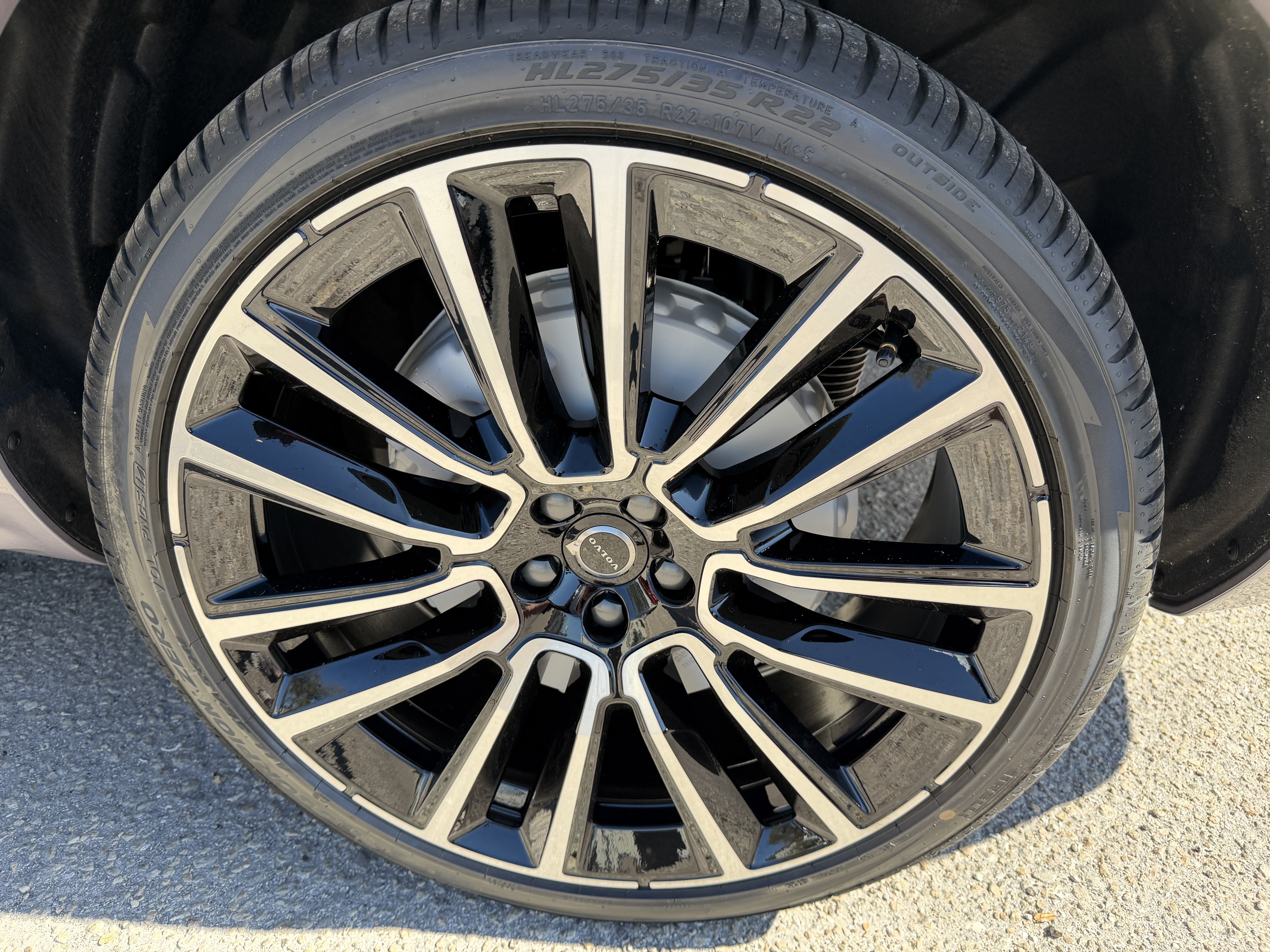 New 2026 Volvo XC90 B5 Ultra w/ Protection Package AWD/4WD image 33