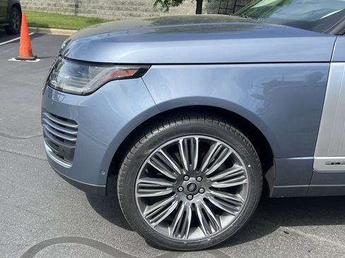 Used 2021 Land Rover Range Rover P525 Westminster Edition LWB AWD/4WD image 12