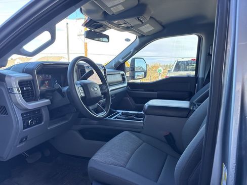 Used 2024 Ford F250 XLT w/ Tremor Off-Road Package image 9
