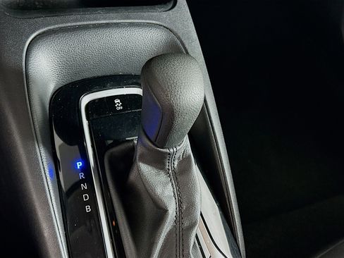 Used 2024 Toyota Corolla LE image 23