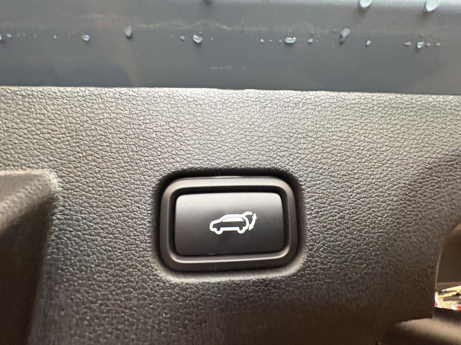Certified 2026 Kia Sportage EX AWD/4WD image 19