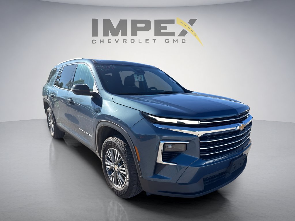 Used 2026 Chevrolet Traverse LT AWD/4WD image 6