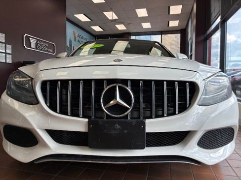 Used 2017 Mercedes-Benz C 300 4MATIC Sedan w/ Premium 1 Package image 4