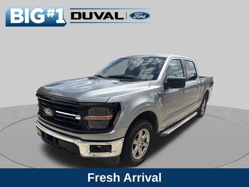 Used 2025 Ford F150 XLT w/ Equipment Group 301A Standard RWD image 3