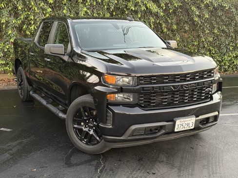 Used 2022 Chevrolet Silverado 1500 Custom w/ Rally Edition image 2