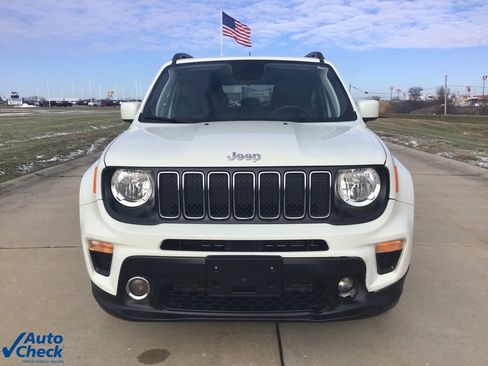 Used 2020 Jeep Renegade Latitude w/ Cold Weather Group image 11
