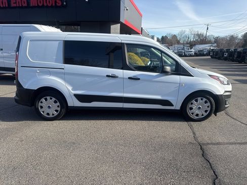 Used 2022 Ford Transit Connect XL image 2
