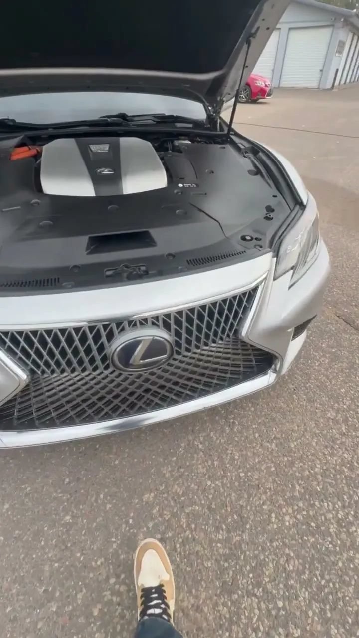 Used 2018 Lexus LS 500h AWD w/ Accessory Package (Z1) image 59