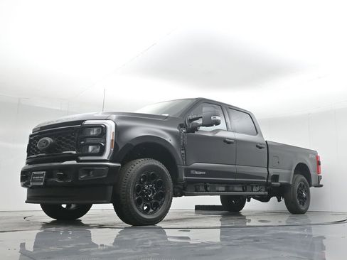 New 2026 Ford F350 XLT w/ XLT Premium Package image 45