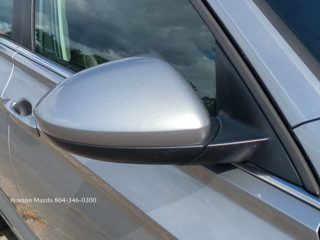 Used 2024 Volkswagen Jetta SE FWD image 13