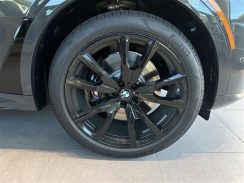 New 2026 BMW X7 xDrive40i w/ M Sport Package image 8