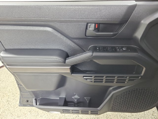Used 2026 Toyota 4Runner SR5 AWD/4WD image 21