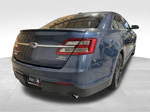 Used 2018 Ford Taurus SEL w/ Equipment Group 201A FWD image 5