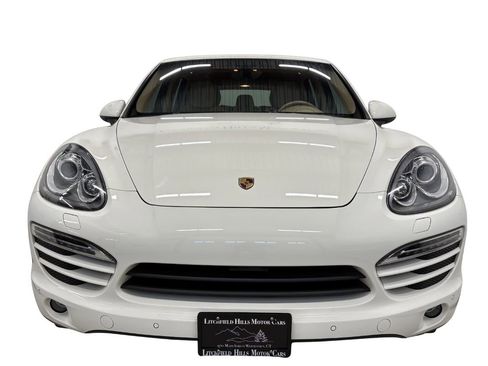 Used 2011 Porsche Cayenne AWD/4WD image 8