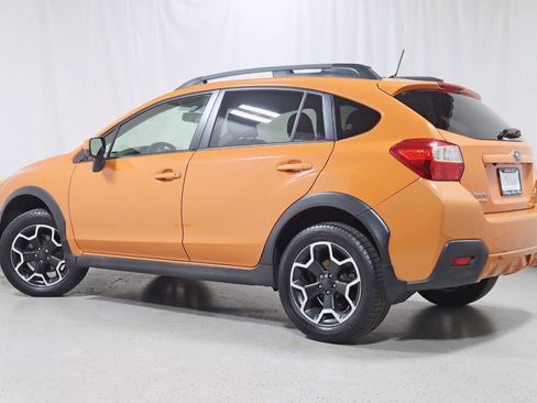 Used 2015 Subaru Crosstrek 2.0i Premium w/ Popular Package #1 image 9