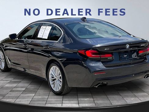 Used 2022 BMW 530i xDrive w/ Convenience Package AWD/4WD image 4