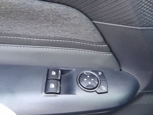 Used 2024 Ford Mustang GT RWD image 9