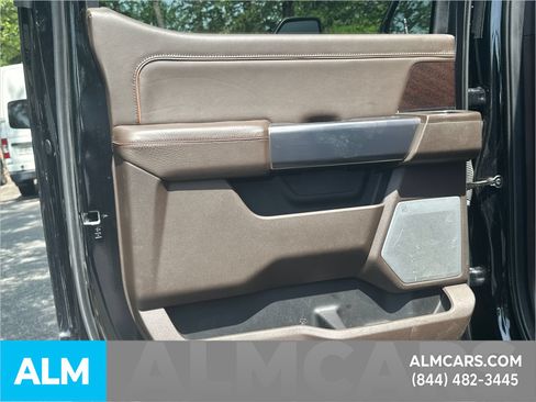 Used 2024 Ford F250 King Ranch w/ Chrome Package AWD/4WD image 26