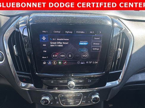 Used 2020 Chevrolet Traverse LT image 14
