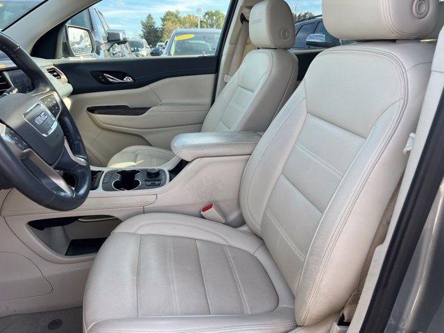 Used 2023 GMC Acadia Denali w/ Denali Ultimate Package AWD/4WD image 24