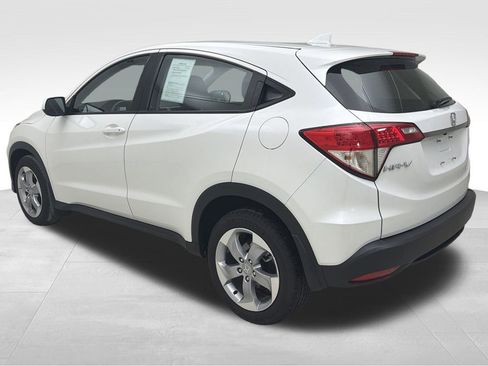 Used 2022 Honda HR-V LX image 7