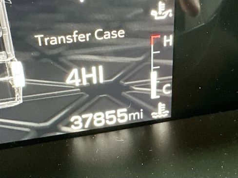 Used 2023 GMC Canyon Elevation image 14