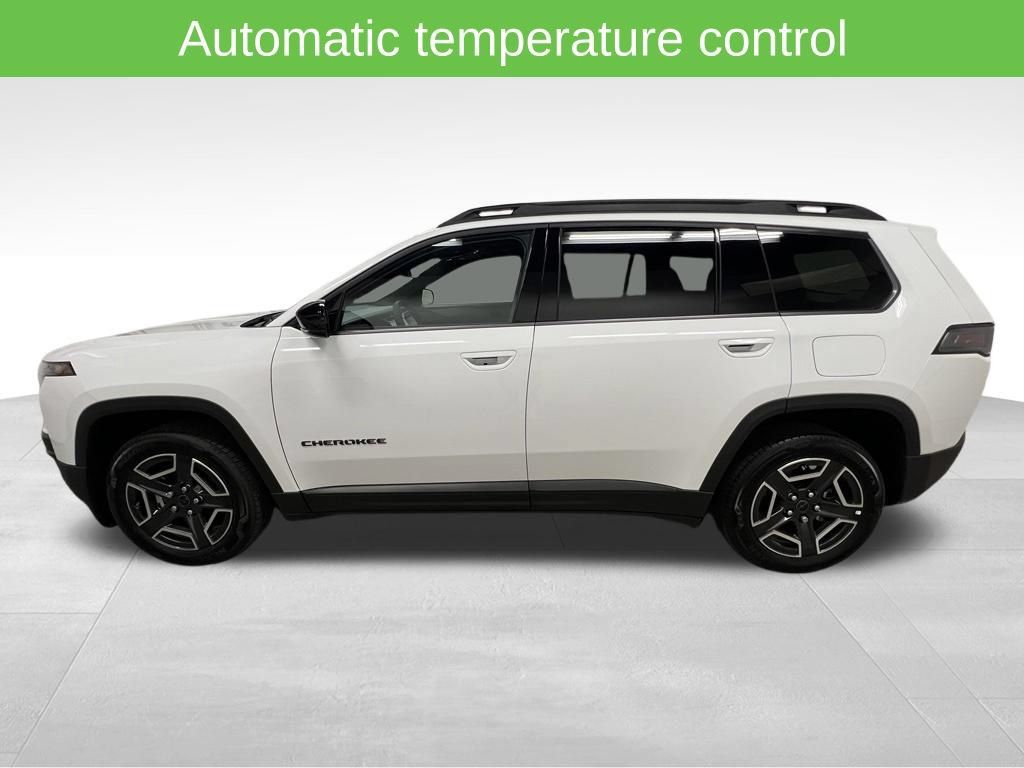 Used 2026 Jeep Cherokee Limited AWD/4WD image 11