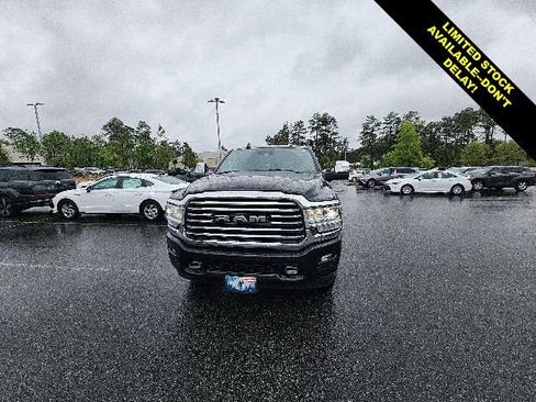 Used 2024 RAM 2500 Limited w/ Safety Group AWD/4WD image 4
