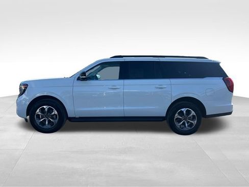 New 2027 Ford Expedition Max Active RWD image 2