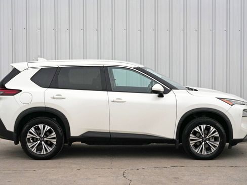 Used 2023 Nissan Rogue SV FWD image 46