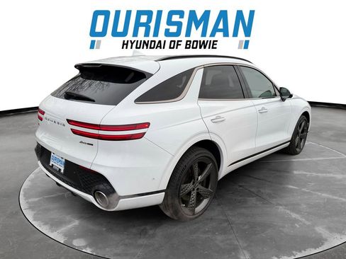 Used 2025 Genesis GV70 3.5T Sport w/ Sport Advanced Package image 6