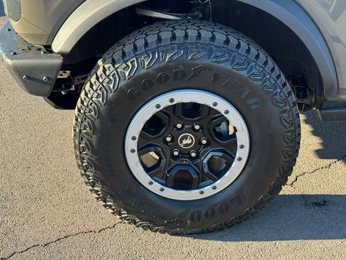 New 2026 Ford Bronco Badlands image 7