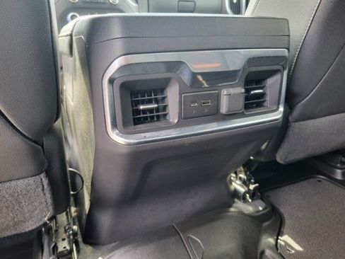 Used 2022 GMC Sierra 1500 AT4 w/ AT4 Premium Package AWD/4WD image 27