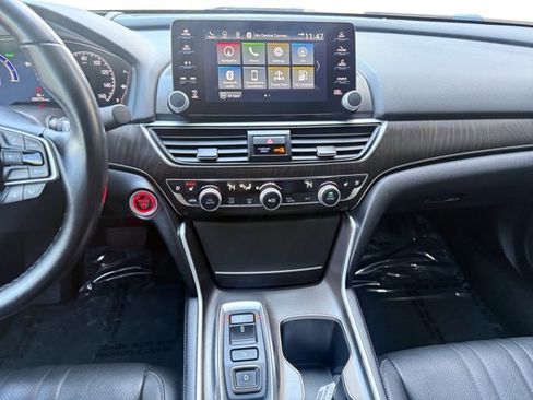 Used 2022 Honda Accord Touring image 15