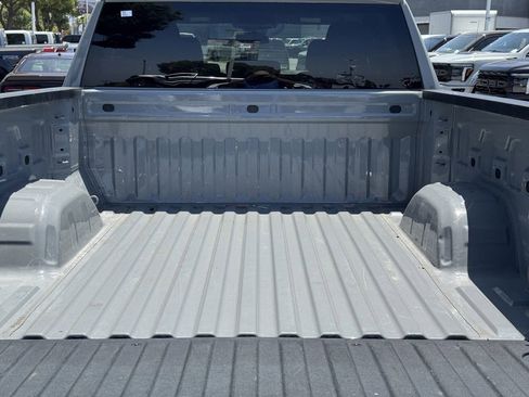 Used 2024 GMC Sierra 1500 Elevation AWD/4WD image 13