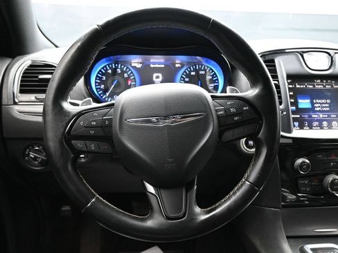 Used 2015 Chrysler 300 S AWD/4WD image 14