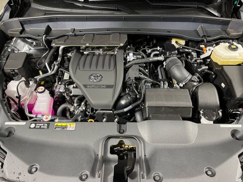 New 2026 Toyota Grand Highlander AWD Hybrid image 9